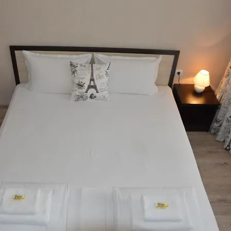 Pensión Valentines 3*