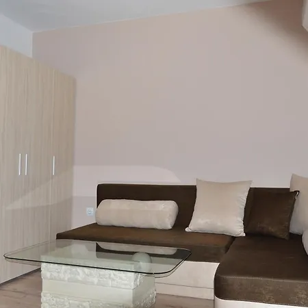 Pensión Valentines 3*