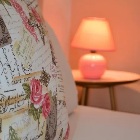 Valentines Гостевой дом Китен