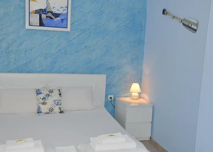 Къща за гости Valentines 3*