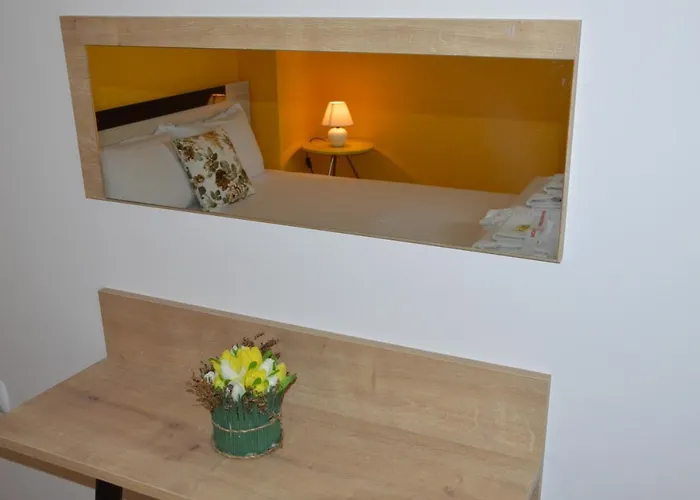 Къща за гости Valentines 3*