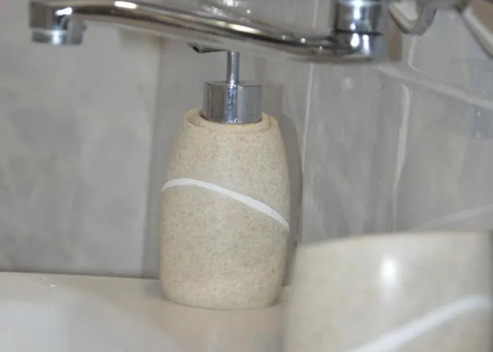 Valentines Къща за гости Китен